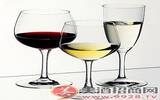 怎样区分葡萄酒的“干红”与“干白”？