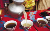 西藏特色酒“青稞酒”